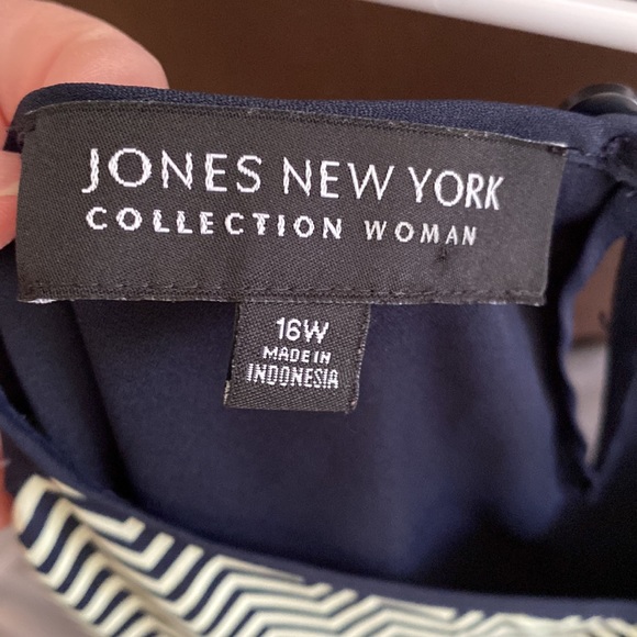 16w Jones New York collection top - Picture 4 of 6